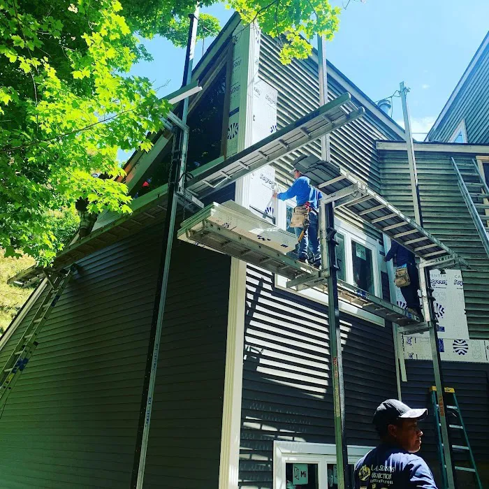 Rabbit Roofing Roof Repairs East Hampton NY Picture 5