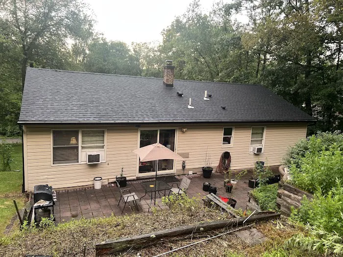 VL Roofing and Siding Inc Picture 9