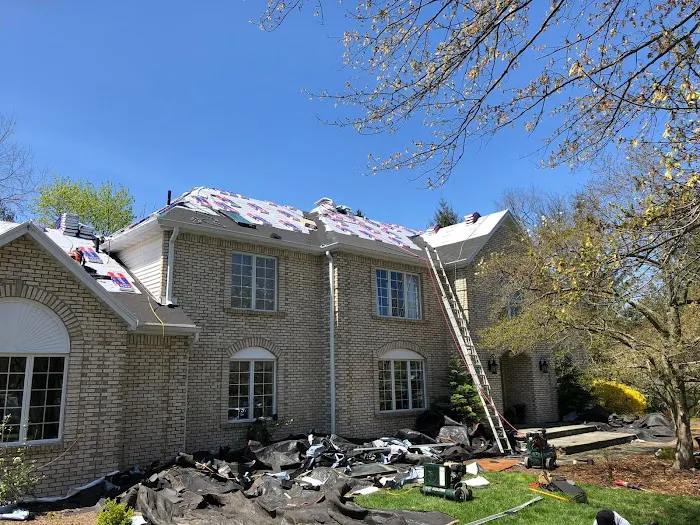 GAF Roofing Service Picture 1