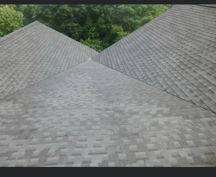 Marios Roofing LLC Picture 2