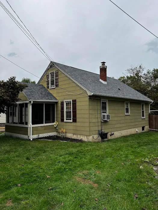 Platinum Roofing, Windows, & Siding Picture 4