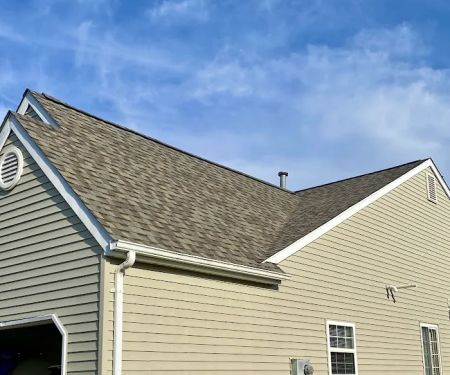 Huggs Roofing & Siding, LLC
