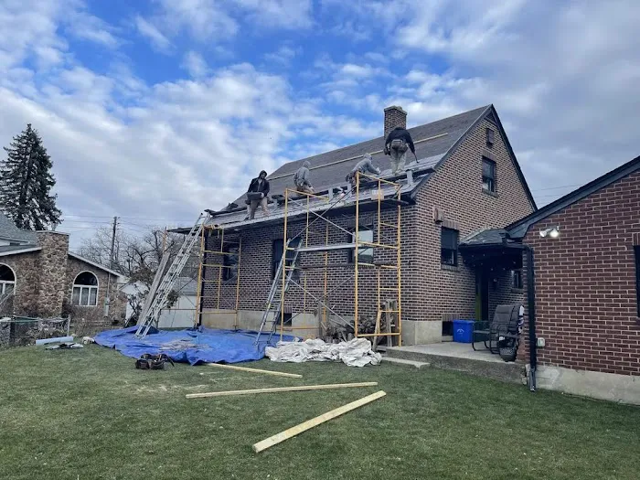 EarthRise Roofing & Siding Picture 7