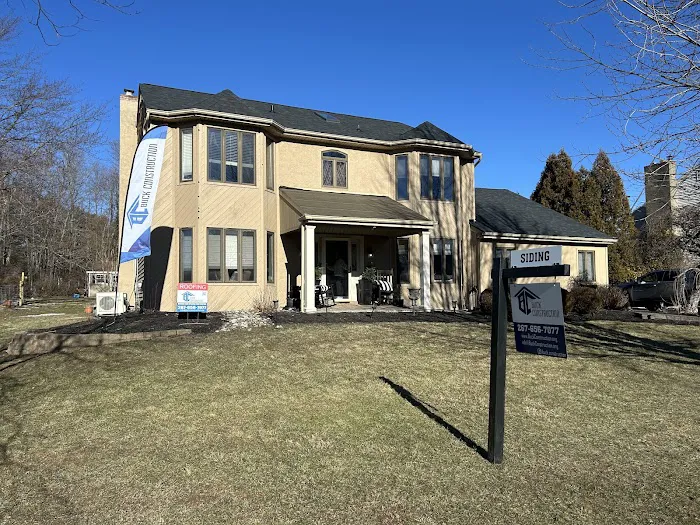 Buck Roofing & Siding Picture 1