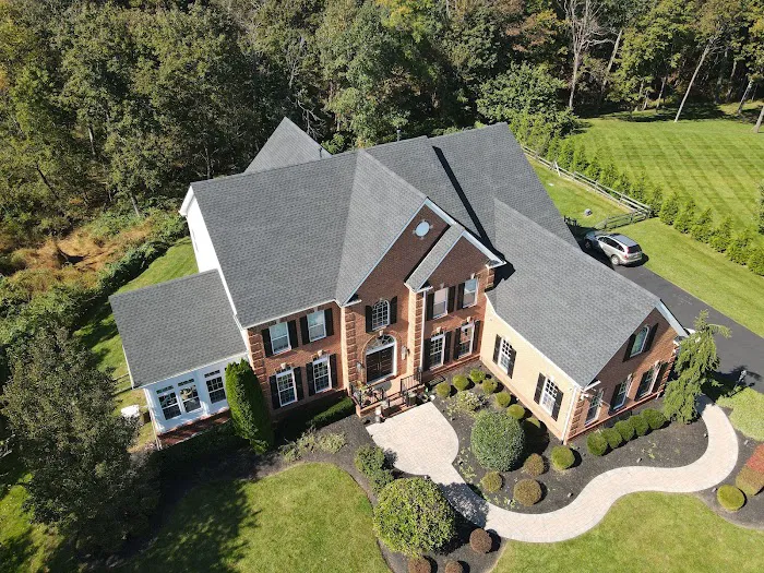 Buck Roofing & Siding Picture 8