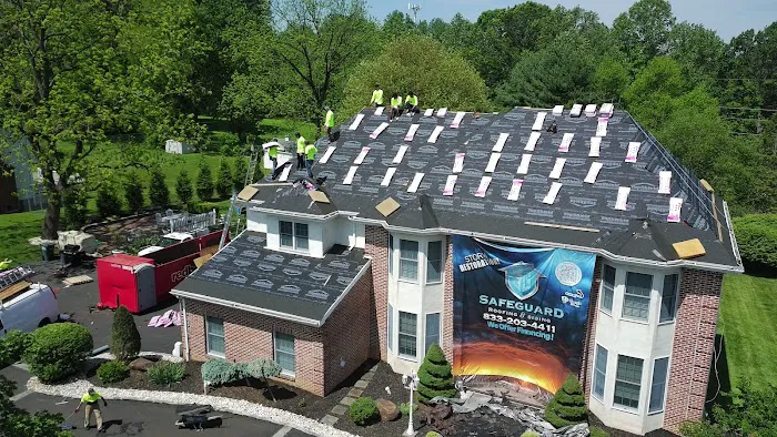 SafeGuard Roofing and Siding Picture 5