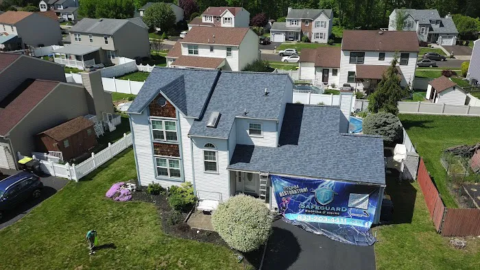 SafeGuard Roofing and Siding Picture 8