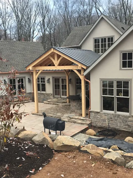 DAS Roofing & Siding Picture 1