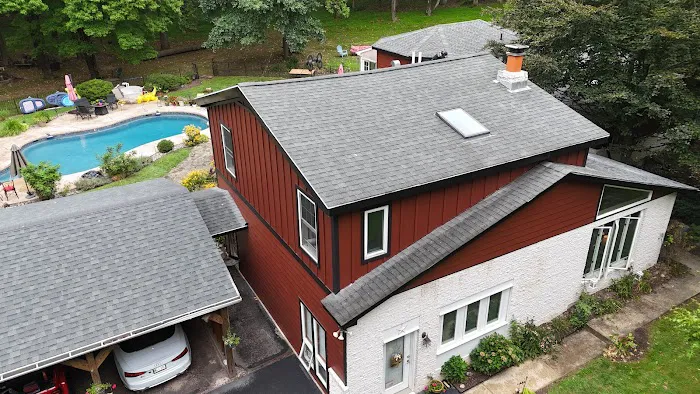 Valley Peak Roofing Co. Picture 5