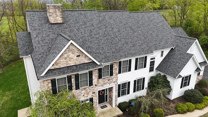 Valley Peak Roofing Co. Picture 2