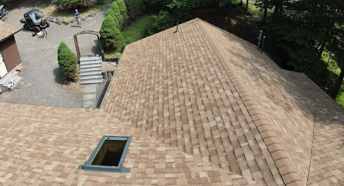 Valley Peak Roofing Co. Picture 9