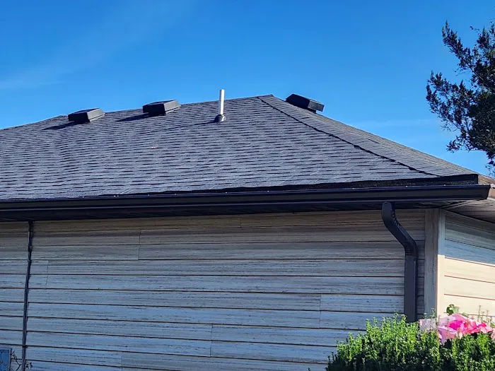 Asch Poconos Roofing Picture 1