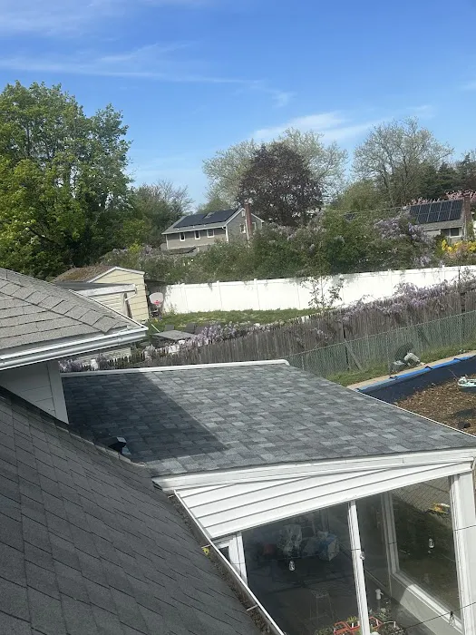 EM Certified Picture 1