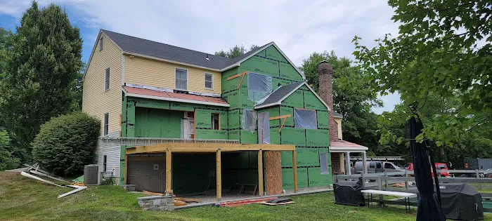 Madera's Roofing LLC Picture 1