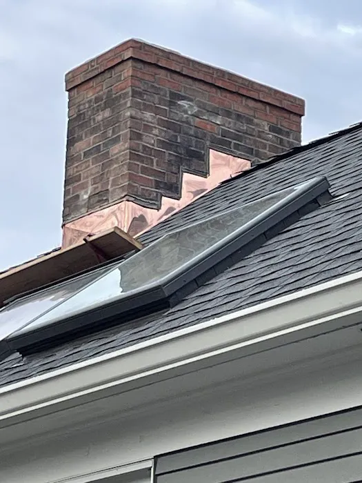 H & J Roofing Picture 4