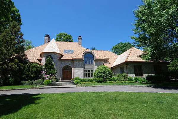 Landmark Exteriors Inc Picture 1