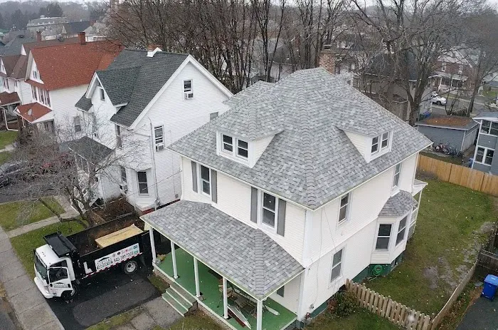 Guaillas Roofing Inc. Picture 5