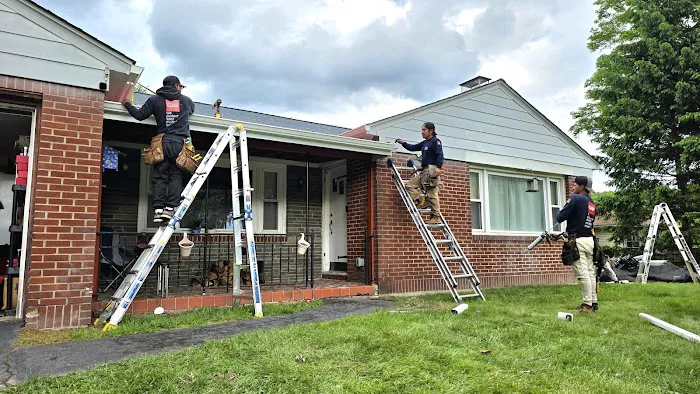 Gonzales Roofing & Gutters Picture 1