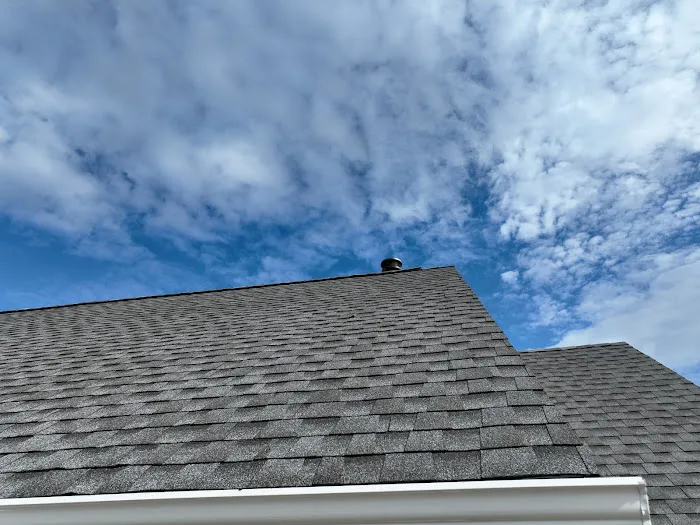 TH Construction Group Picture 1