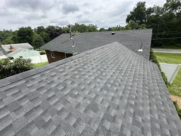 Xpress Builders Roofing & Siding, LLC Picture 2