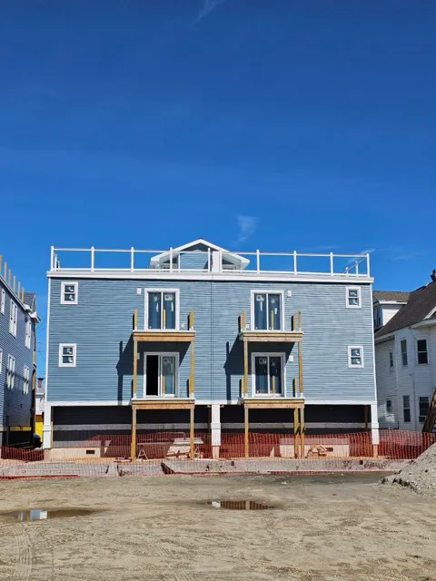 A & B Contracting & Roofing LLC Picture 4