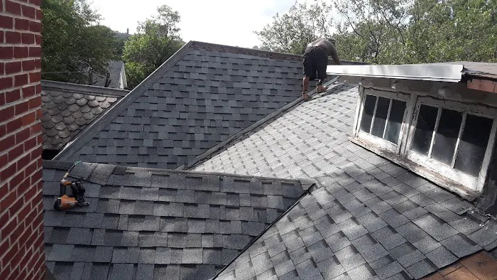 Stephenson family roofing Picture 4