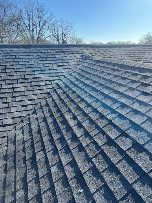 ECC Roofing & Siding Picture 4