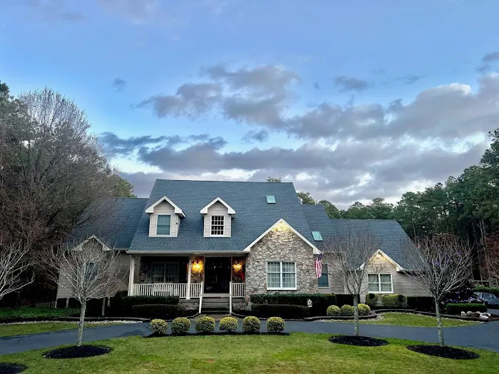 Level Roofing Company Picture 1