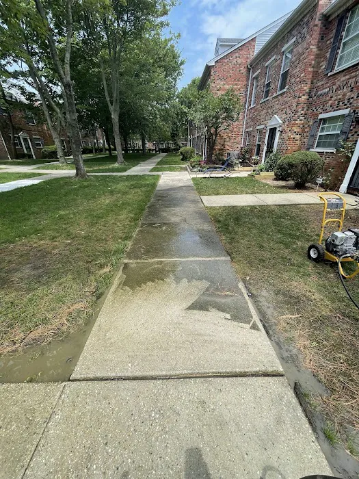 A Plus Roofing & Construction Picture 9