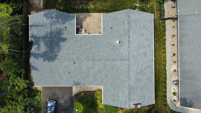 SANGIULIANO ROOFING Picture 9