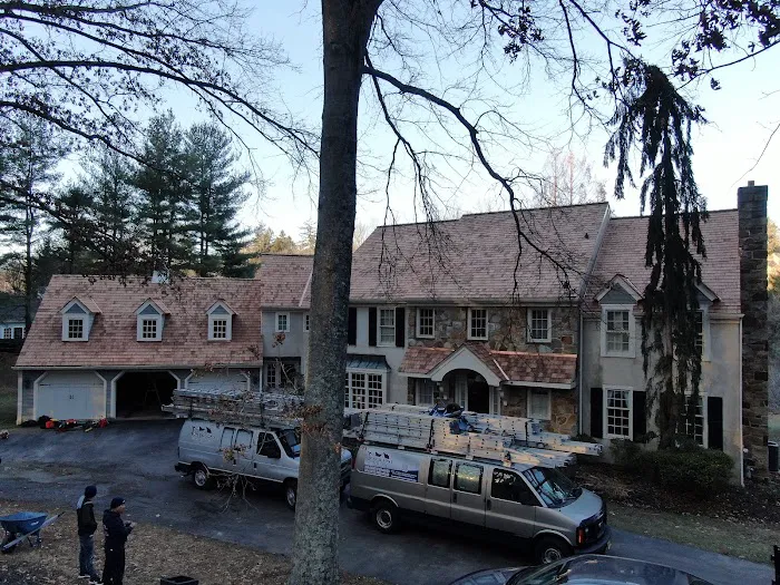 Tony & Sons Roofing Picture 1