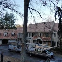 Tony & Sons Roofing ico