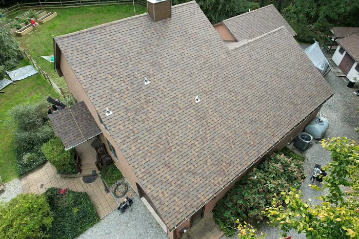 Euro Roofing & Siding Picture 1