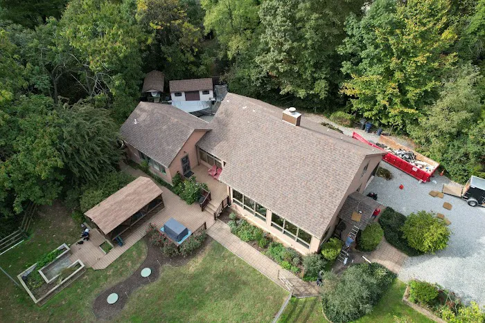 Euro Roofing & Siding Picture 3