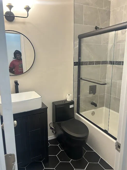 AAA Roofing & Interiors Corp Picture 1