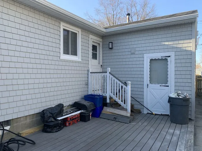 LA Barnaby & Sons Picture 2