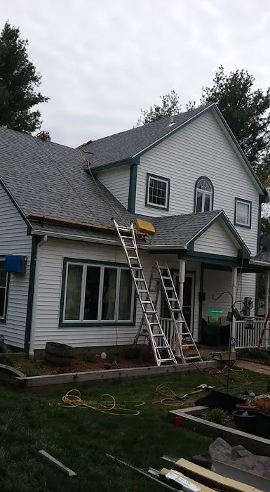 S&S Roofing Picture 1