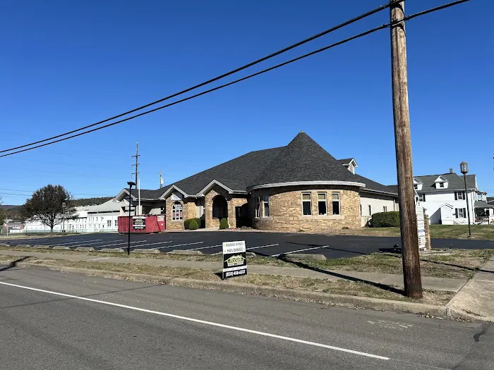 Modern Roofing & Exteriors Picture 1