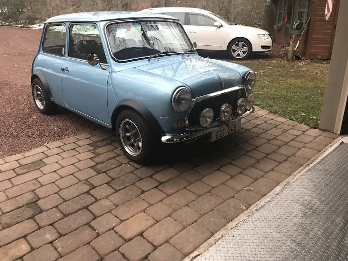 Quality Roofing and Siding Picture 2