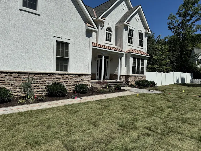 M&J Roofing Picture 1