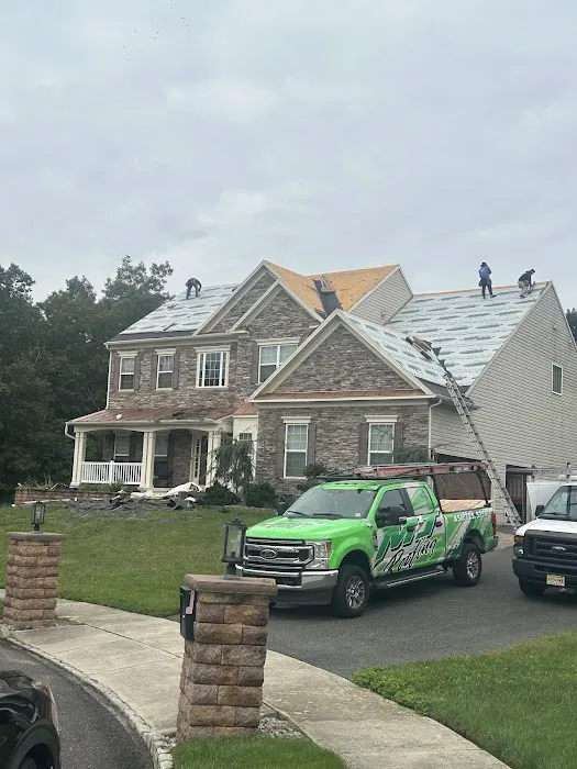 M&J Roofing Picture 5