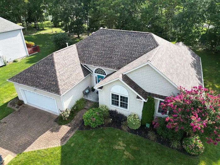 Grand View Roofing & Exteriors Picture 6