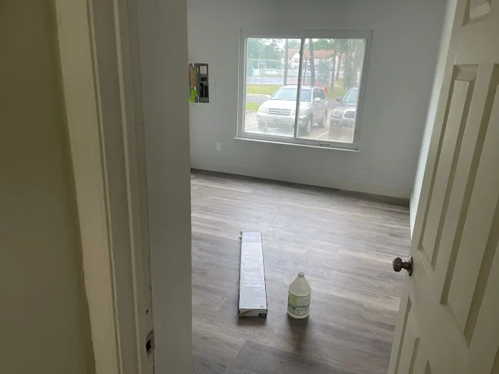 Dylan Services LLC Picture 4