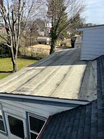 E Roof Repair & Roofing contractor Picture 4