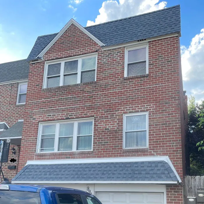 D Gucci & Son Roofing Picture 2