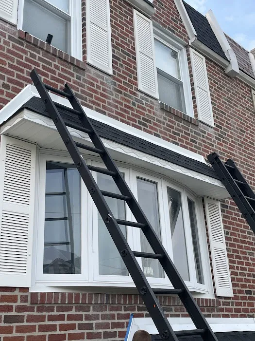 D Gucci & Son Roofing Picture 4