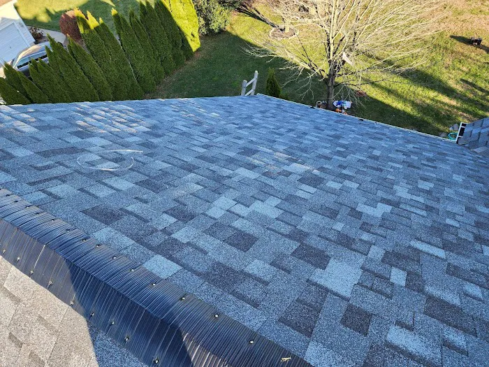 E.Z. DOES IT - CLAIMS AND CONSTRUCTION LLC Picture 6