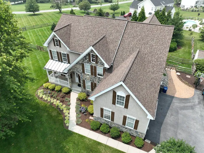 E.Z. DOES IT - CLAIMS AND CONSTRUCTION LLC Picture 2