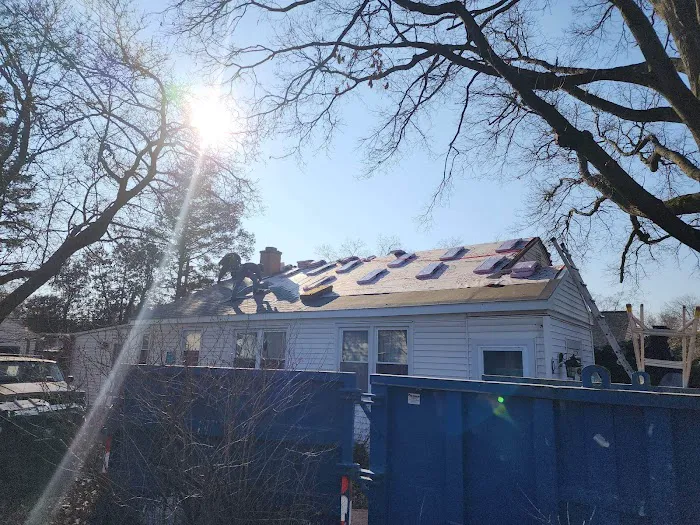 E.Z. DOES IT - CLAIMS AND CONSTRUCTION LLC Picture 7