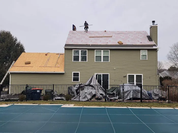 E.Z. DOES IT - CLAIMS AND CONSTRUCTION LLC Picture 4